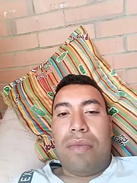 Diego leon27 online show from October 11, 2025, 4:52 pm