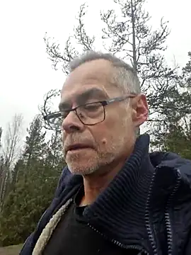 Snapshot of DarrenSullivanSlut chatting on March 3, 2025, 8:41 am DarrenSullivanSlut online show from March 3, 2025, 8:41 am