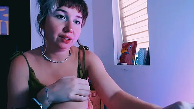 Snapshot of Cosmo_Riri chatting on March 23, 2026, 4:56 am Cosmo Riri online show from March 23, 2026, 4:56 am