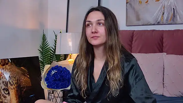 NicolLopeze online show from March 13, 2025, 3:17 pm