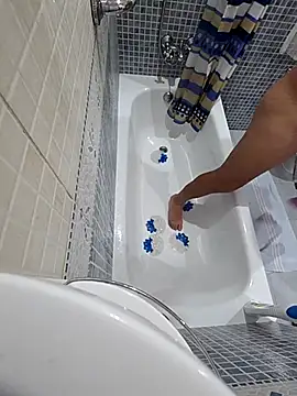 ANGELITOPECADOR online show from January 15, 2026, 11:19 pm