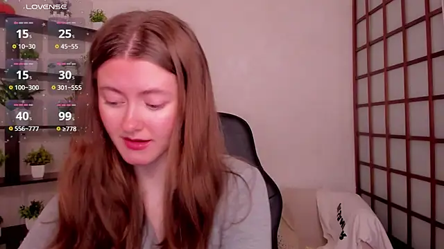 KateCuddle online show from May 27, 2026, 2:41 am