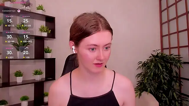 KateCuddle online show from August 6, 2026, 2:50 am