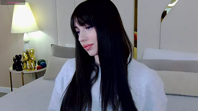 Betty Bridge online show from September 17, 2025, 6:04 am