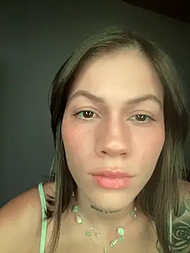 Mojiitoo online show from November 10, 2025, 8:36 pm