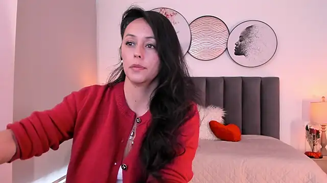 Snapshot of SaharaGarcia__ chatting on January 8, 2026, 5:41 pm SaharaGarcia online show from January 8, 2026, 5:41 pm