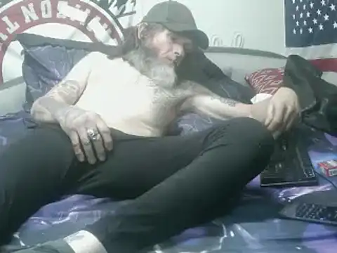Snapshot of Spotless_Load chatting on February 27, 2025, 3:26 pm Spotless Load online show from February 27, 2025, 3:26 pm