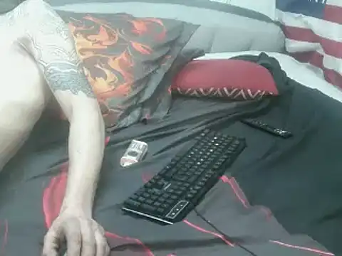 Snapshot of Spotless_Load chatting on February 13, 2025, 6:05 pm Spotless Load online show from February 13, 2025, 6:05 pm