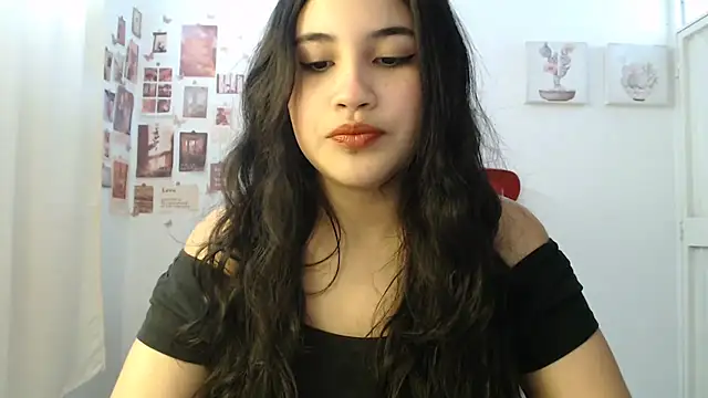 InocentHeaven1 online show from July 20, 2026, 1:02 pm
