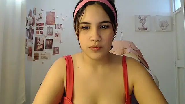 InocentHeaven1 online show from July 28, 2026, 12:34 pm