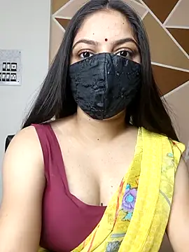 Snapshot of _desigori chatting on March 18, 2025, 3:34 am desigori online show from March 18, 2025, 3:34 am