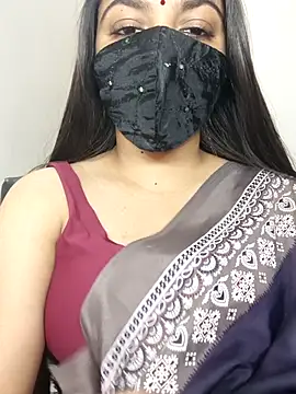 Snapshot of _desigori chatting on November 13, 2025, 3:43 am desigori online show from November 13, 2025, 3:43 am