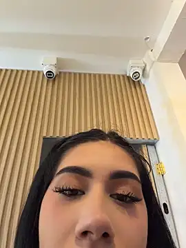 clarachanelricek online show from April 8, 2026, 8:21 pm