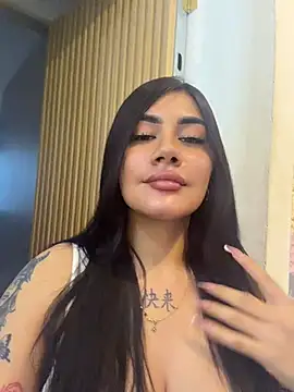 clarachanelricek online show from July 23, 2026, 8:16 pm