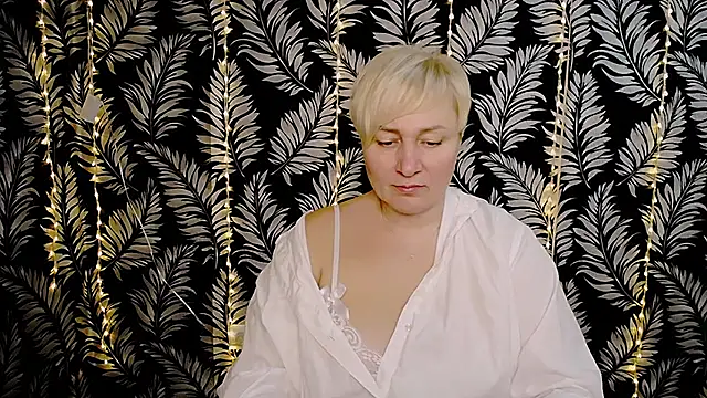 Olivia playful online show from March 3, 2025, 12:28 pm