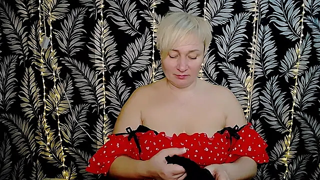 Olivia playful online show from March 17, 2025, 12:25 pm