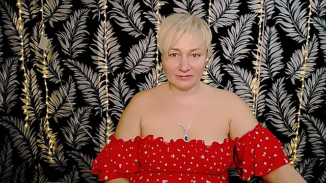 Olivia playful online show from March 6, 2025, 12:19 pm