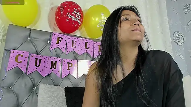 luna evaa online show from September 23, 2025, 1:51 pm