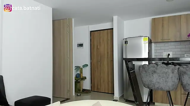 Snapshot of cata_batnati chatting on February 8, 2025, 11:45 pm cata batnati online show from February 8, 2025, 11:45 pm