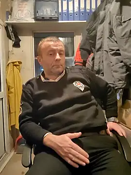 muscularsexy online show from February 9, 2026, 11:58 pm