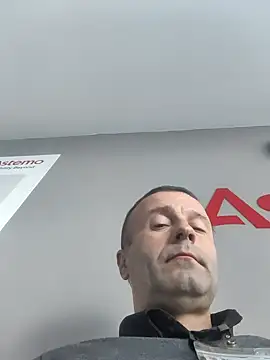 muscularsexy online show from July 13, 2026, 6:24 am