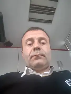 muscularsexy online show from April 25, 2026, 3:31 am