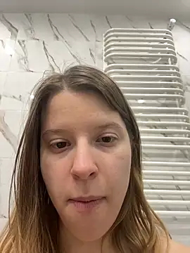 kimczii online show from February 5, 2026, 7:21 pm