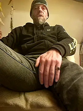 Snapshot of eddouxxx78 chatting on February 15, 2025, 2:11 pm eddouxxx78 online show from February 15, 2025, 2:11 pm