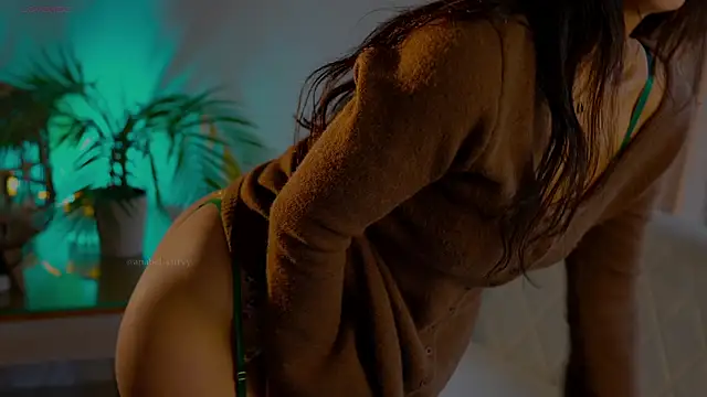 anabelcurvy online show from February 7, 2026, 3:53 pm