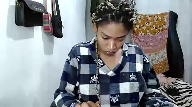 Snapshot of angelamarie1 chatting on March 9, 2025, 1:46 am angelamarie1 online show from March 9, 2025, 1:46 am