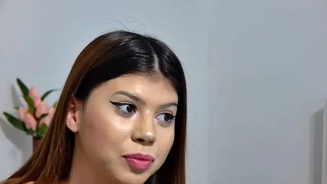 Snapshot of Sierra_Halle chatting on March 20, 2025, 2:40 am Sierra Halle online show from March 20, 2025, 2:40 am