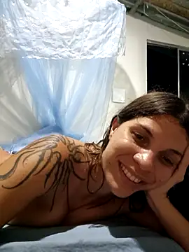 Snapshot of frenchxena98 chatting on December 7, 2024, 11:51 pm frenchxena98 online show from December 7, 2024, 11:51 pm