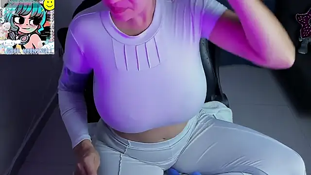 Roxy clark online show from November 8, 2025, 7:56 am