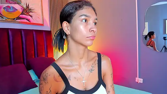 LauraAristizabal online show from February 27, 2026, 12:27 pm