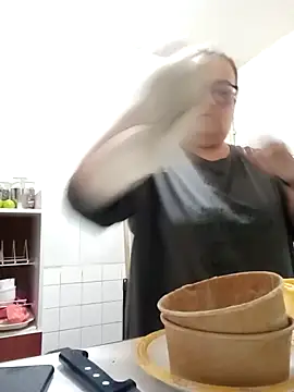 Snapshot of foxbell_lt chatting on February 28, 2025, 6:52 pm foxbell lt online show from February 28, 2025, 6:52 pm