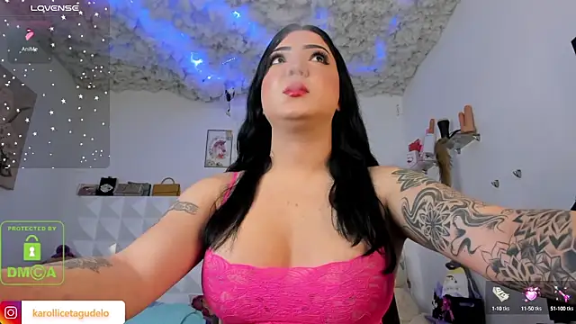 Snapshot of Karol_Green_Motorcycle chatting on February 22, 2025, 7:34 am Karol Green Motorcycle online show from February 22, 2025, 7:34 am