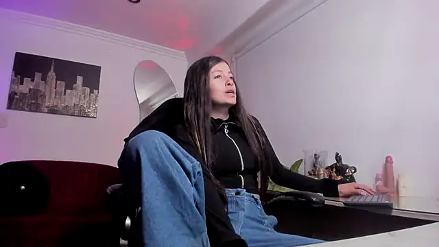 Meghan320 online show from March 31, 2026, 11:45 am