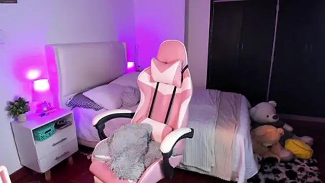 Snapshot of Ainhoads chatting on February 3, 2026, 9:03 am Ainhoads online show from February 3, 2026, 9:03 am