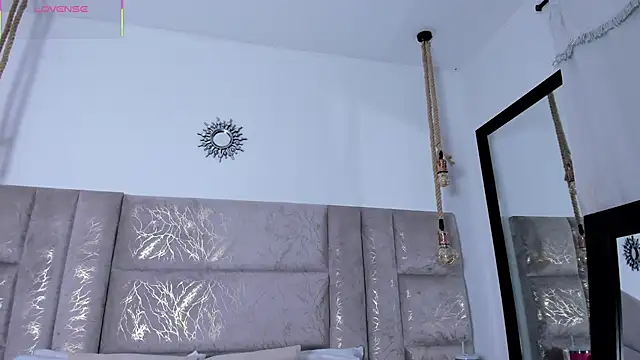 CeliWoods online show from March 19, 2026, 11:10 am