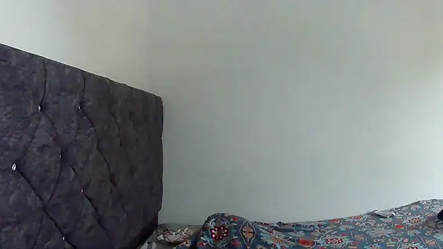 charrysexy1 online show from November 10, 2025, 11:26 am