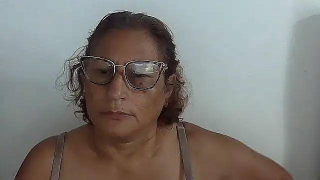 charrysexy1 online show from November 28, 2025, 3:23 pm