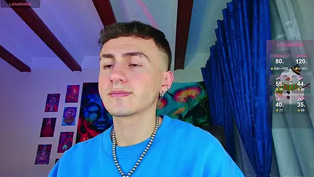 Snapshot of dimitri-bilak chatting on December 27, 2024, 12:29 am dimitri-bilak online show from December 27, 2024, 12:29 am