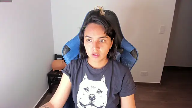 Miss Nicole online show from October 23, 2025, 1:37 am