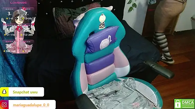 litlle cat online show from December 4, 2025, 5:50 am