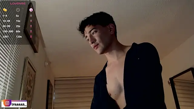 Snapshot of ivaaaan_ chatting on May 7, 2026, 8:34 pm ivaaaan online show from May 7, 2026, 8:34 pm