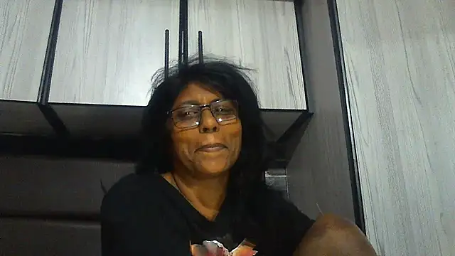 Snapshot of MsAttitude chatting on March 2, 2025, 9:32 am MsAttitude online show from March 2, 2025, 9:32 am