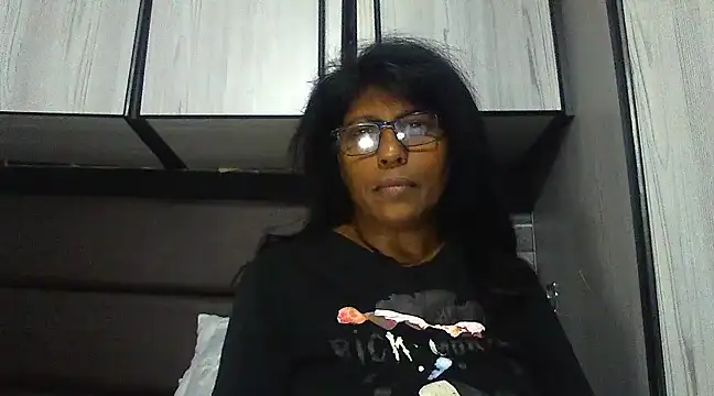 Snapshot of MsAttitude chatting on March 10, 2025, 7:07 pm MsAttitude online show from March 10, 2025, 7:07 pm