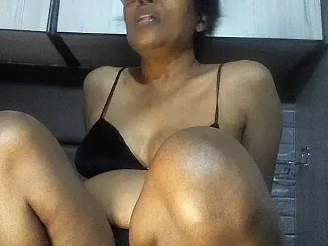 Snapshot of MsAttitude chatting on September 10, 2025, 6:12 am MsAttitude online show from September 10, 2025, 6:12 am