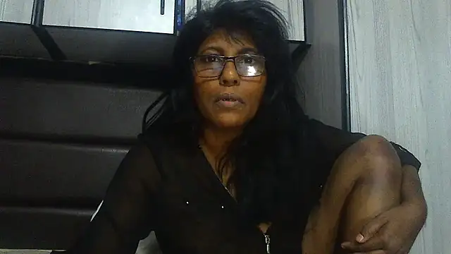Snapshot of MsAttitude chatting on March 2, 2025, 3:41 pm MsAttitude online show from March 2, 2025, 3:41 pm