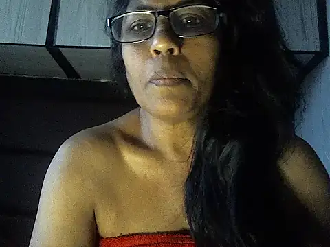 Snapshot of MsAttitude chatting on September 13, 2025, 8:47 am MsAttitude online show from September 13, 2025, 8:47 am